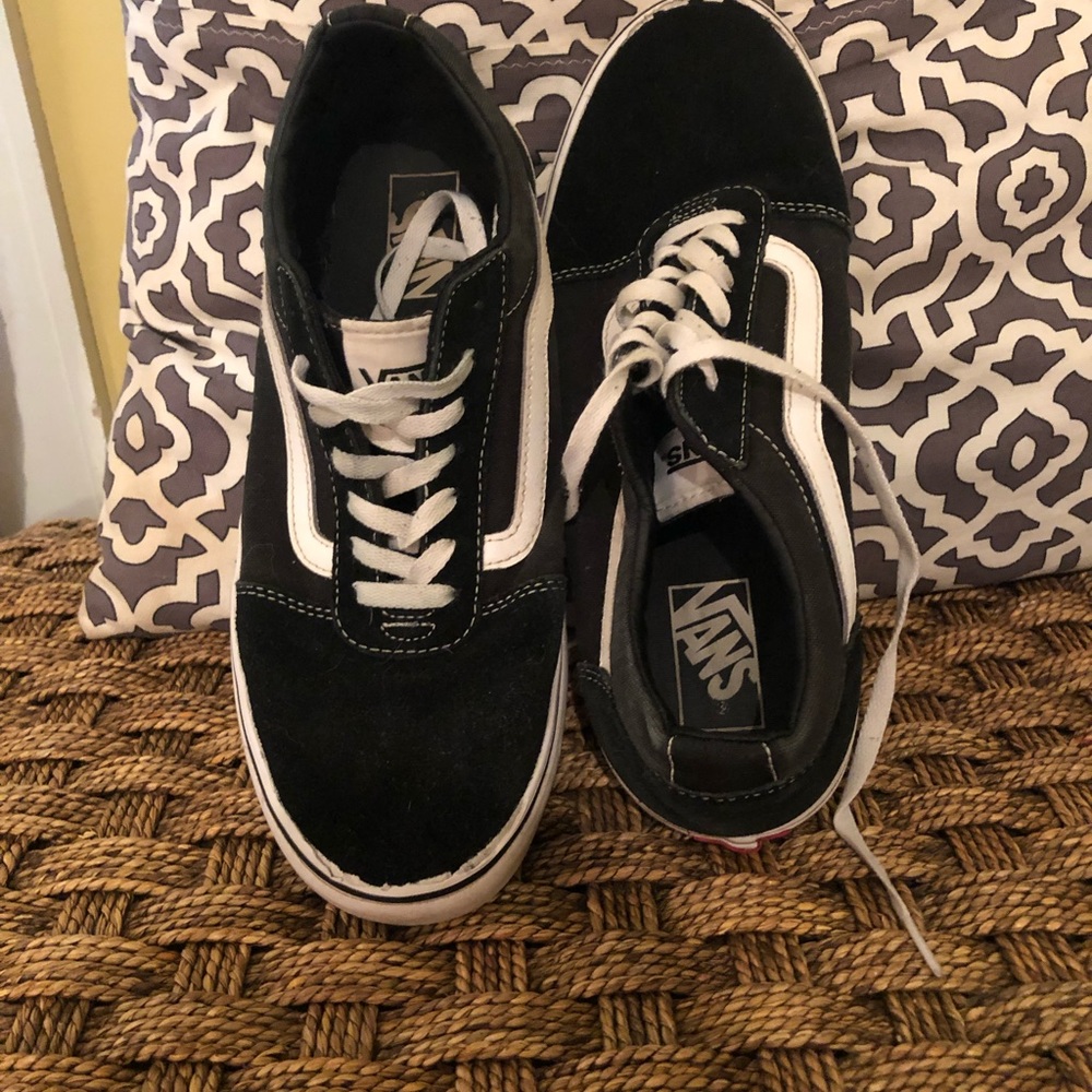 Vans low tops size 10 in Men’s